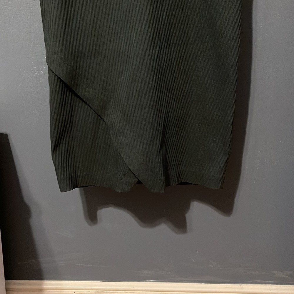 ▪️ STITCH FIX MARGARET M ▪️ Fitted Olive Green Dress - Picture 9 of 16
